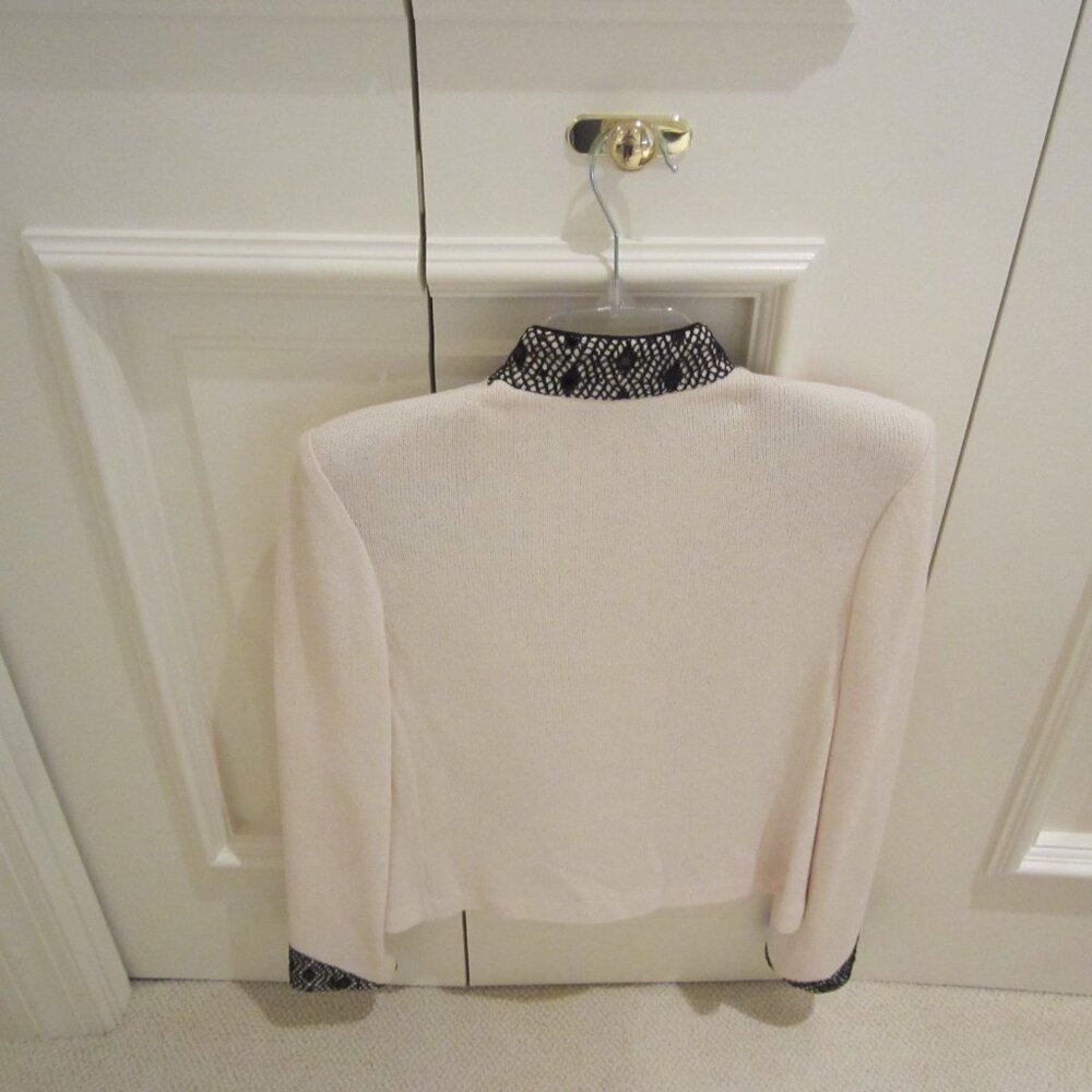St John Essentials Jacket - Picture 2 of 2